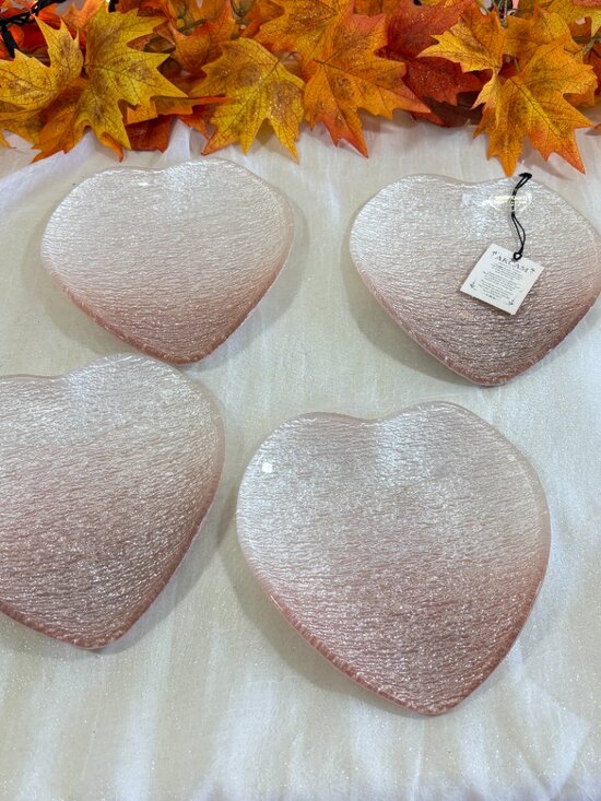 Other - Brand New Pink Valentine Love Appetizer Heart Plates Set of 4 New